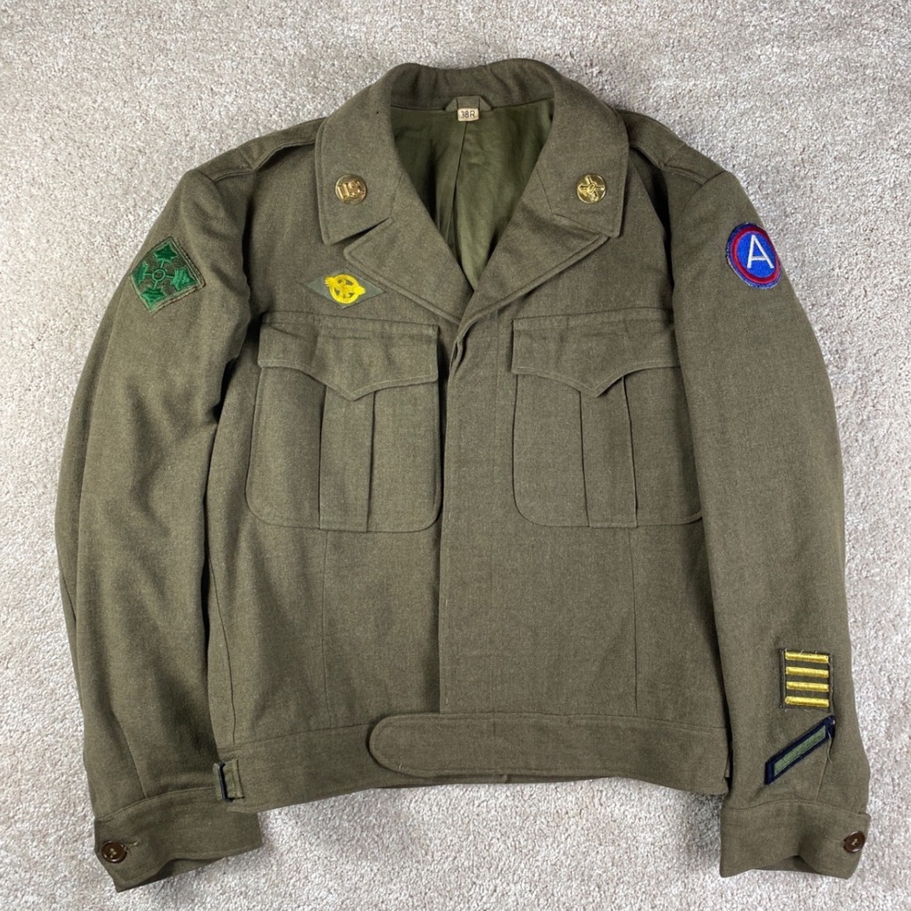 Vintage US Army Wool Field Jacket 38R WWII 4th Infantry Ivy Division 3rd Army